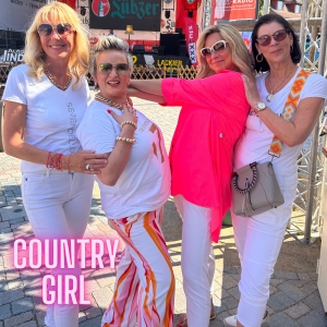 7deLux - Country Girl Country Girl - 7deLux